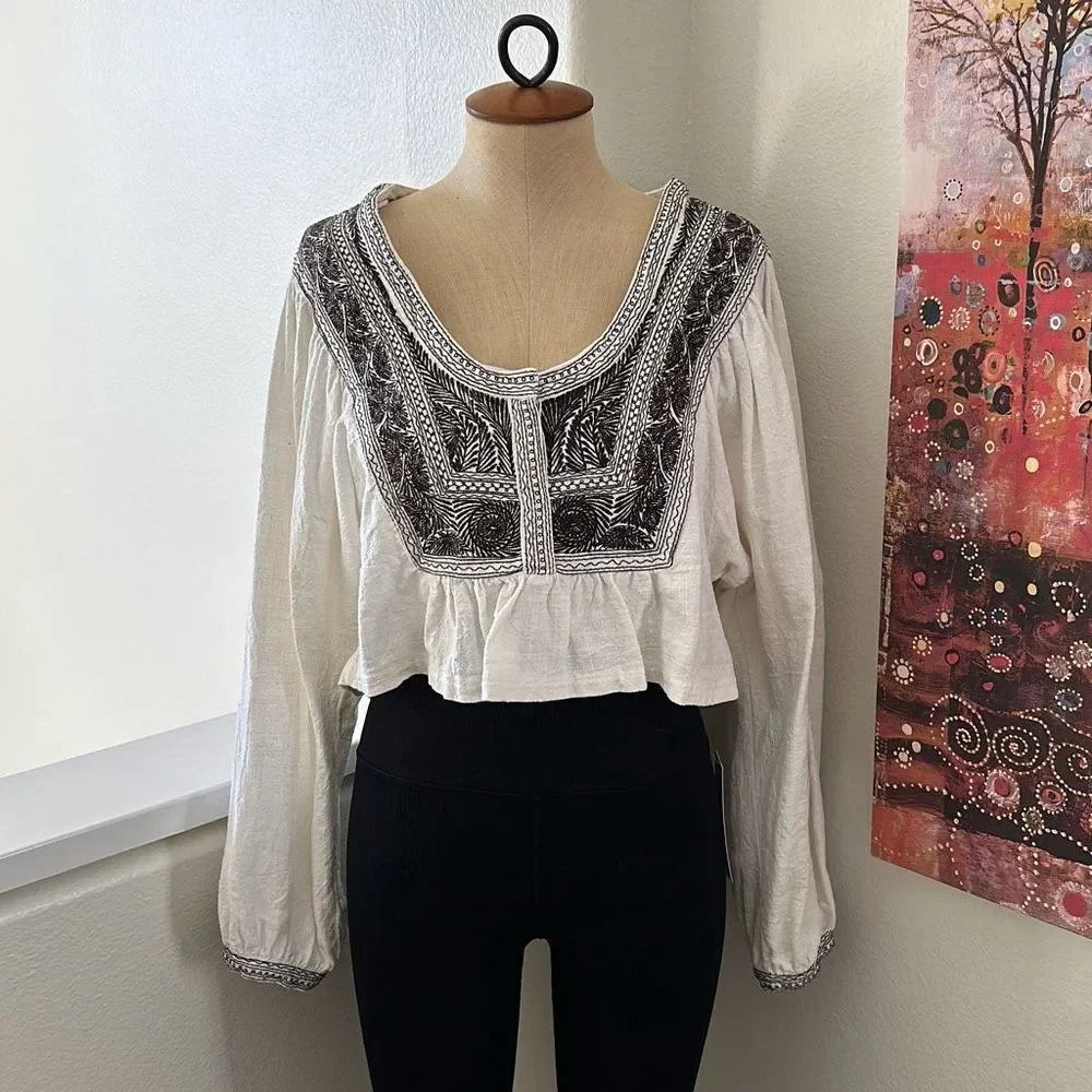 FREE PEOPLE Iggie Embroidered Blouse in Ivory/Black Bean Size XS